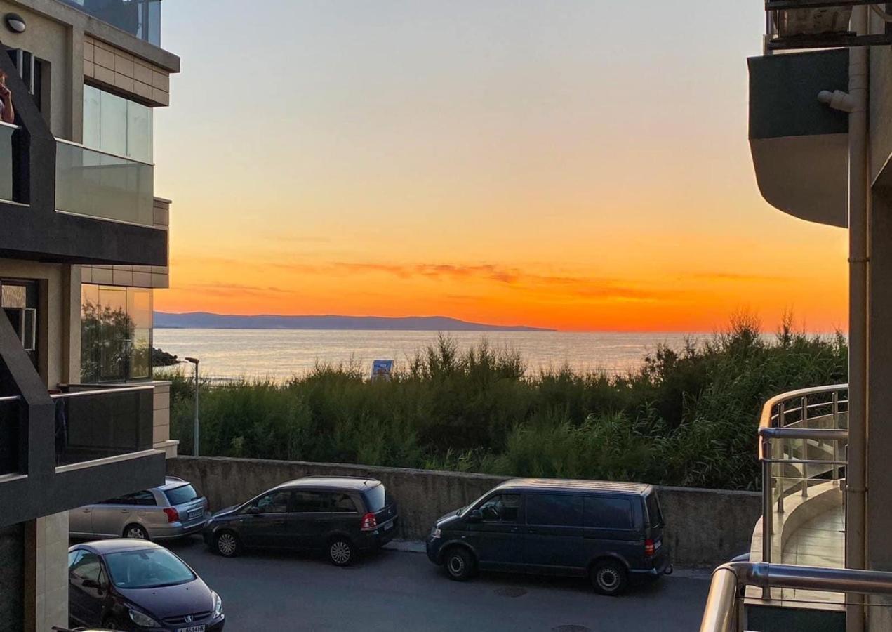 Sunrise Apartments, Pomorie Eksteriør billede